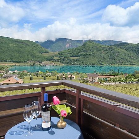Seeberg Garni Hotel Caldaro Bagian luar foto
