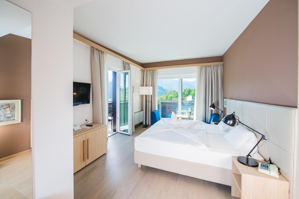 Seeberg Garni Hotel Caldaro Bagian luar foto